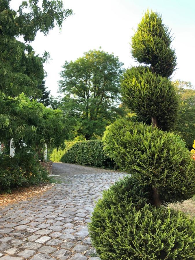 Le Jardin de Fresnes Bed & Breakfast Luaran gambar